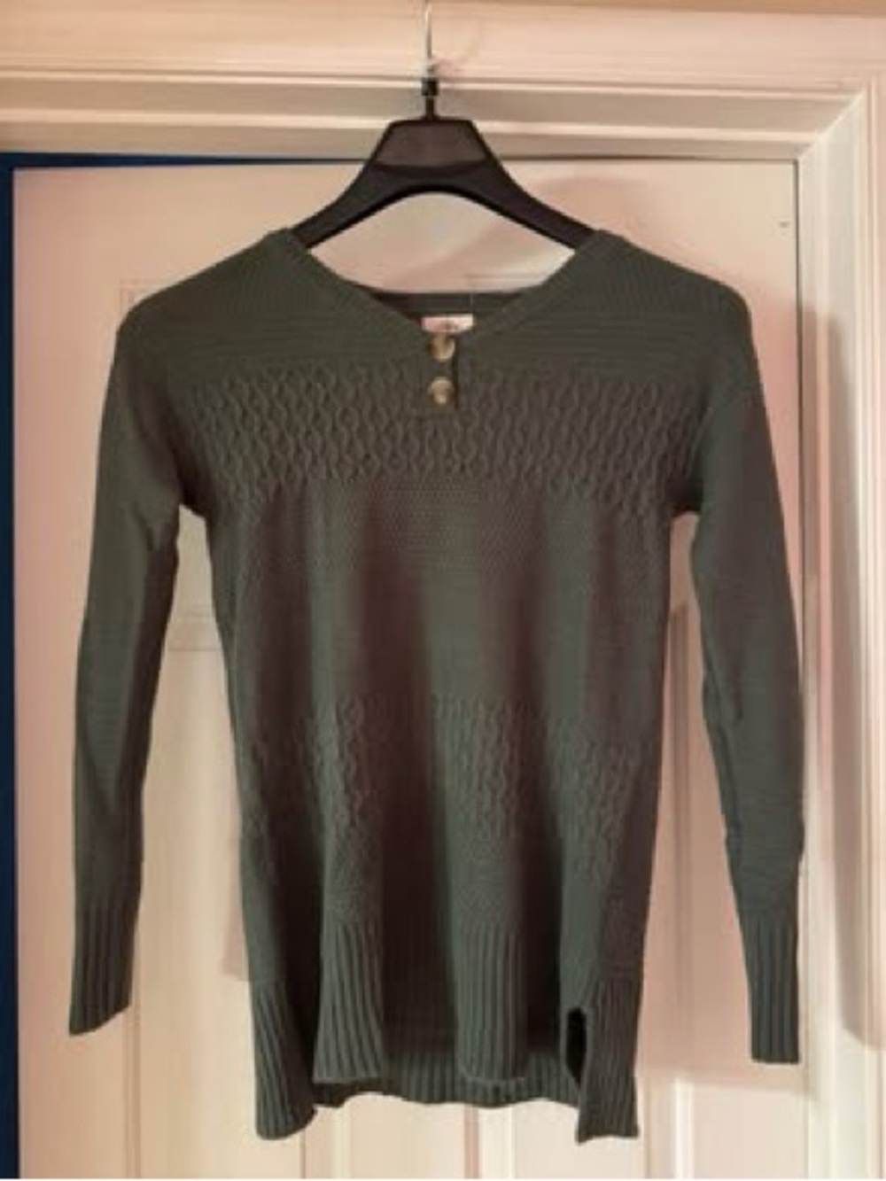 St. John's Bay Olive Green V-Neck Textured Knit Sweater